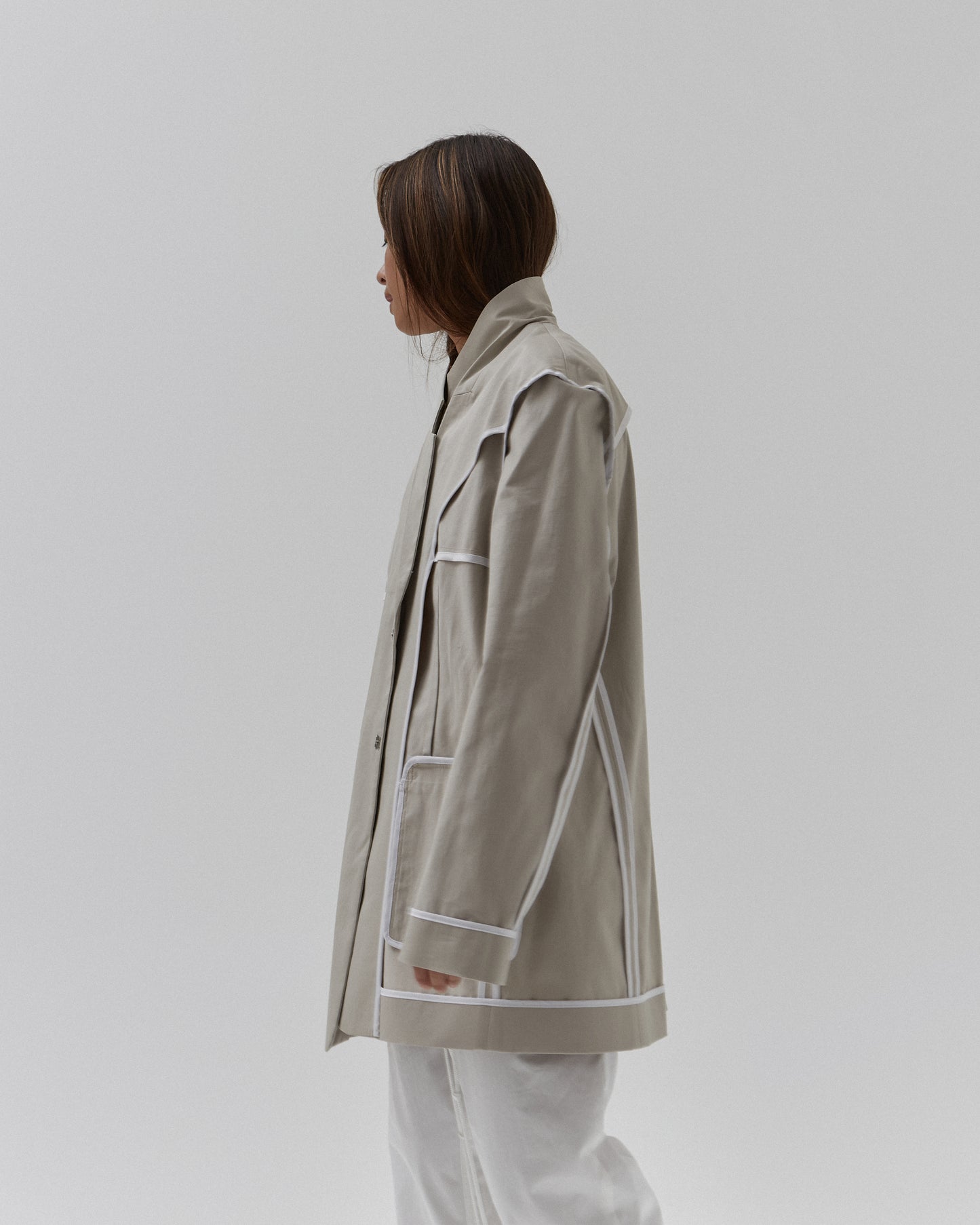 SAND BLAZER IN OLIVE COLOR